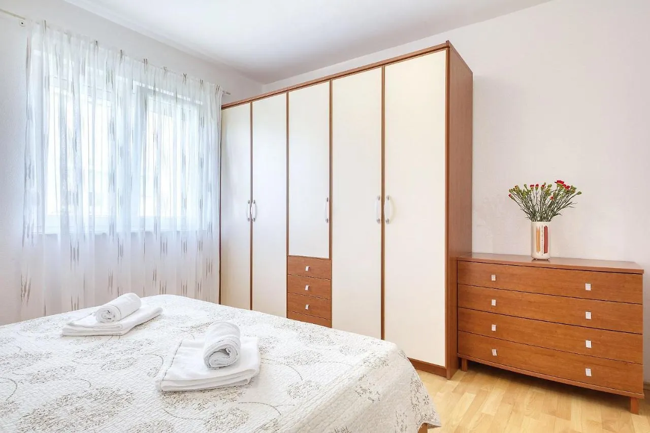 Keko Apartment Zadar 0*,